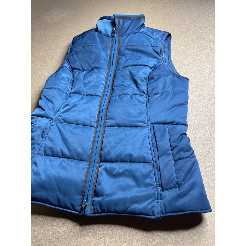 Ariat Mens Puffer Vest Blue Quilted Full Zip Polka Dot Lining Size Small - Picture 2 of 9